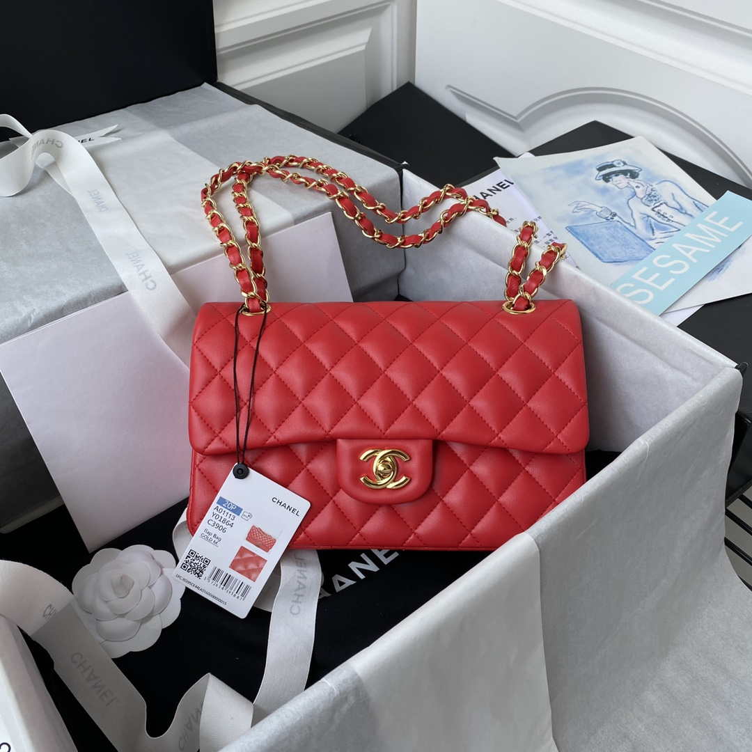 Chanel A01113 Flap Handbag Classic Bag Red Lambskin Gold - Default Title - View 1