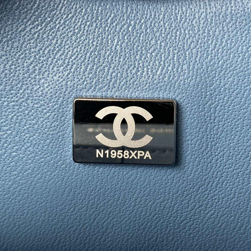 Chanel A01113 Flap Handbag Classic Bag Lambskin Sky Blue Silver