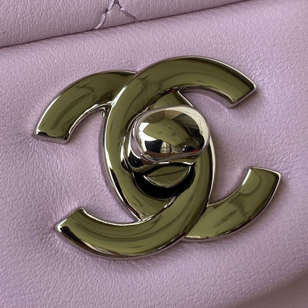 Chanel A01113 Flap Handbag Classic Bag Light Pink Lambskin Silver