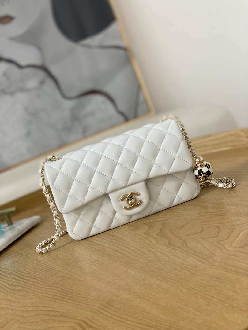 Chanel A01113 Flap Handbag Classic Bag White Lambskin Gold With Ball - Default Title - View 1