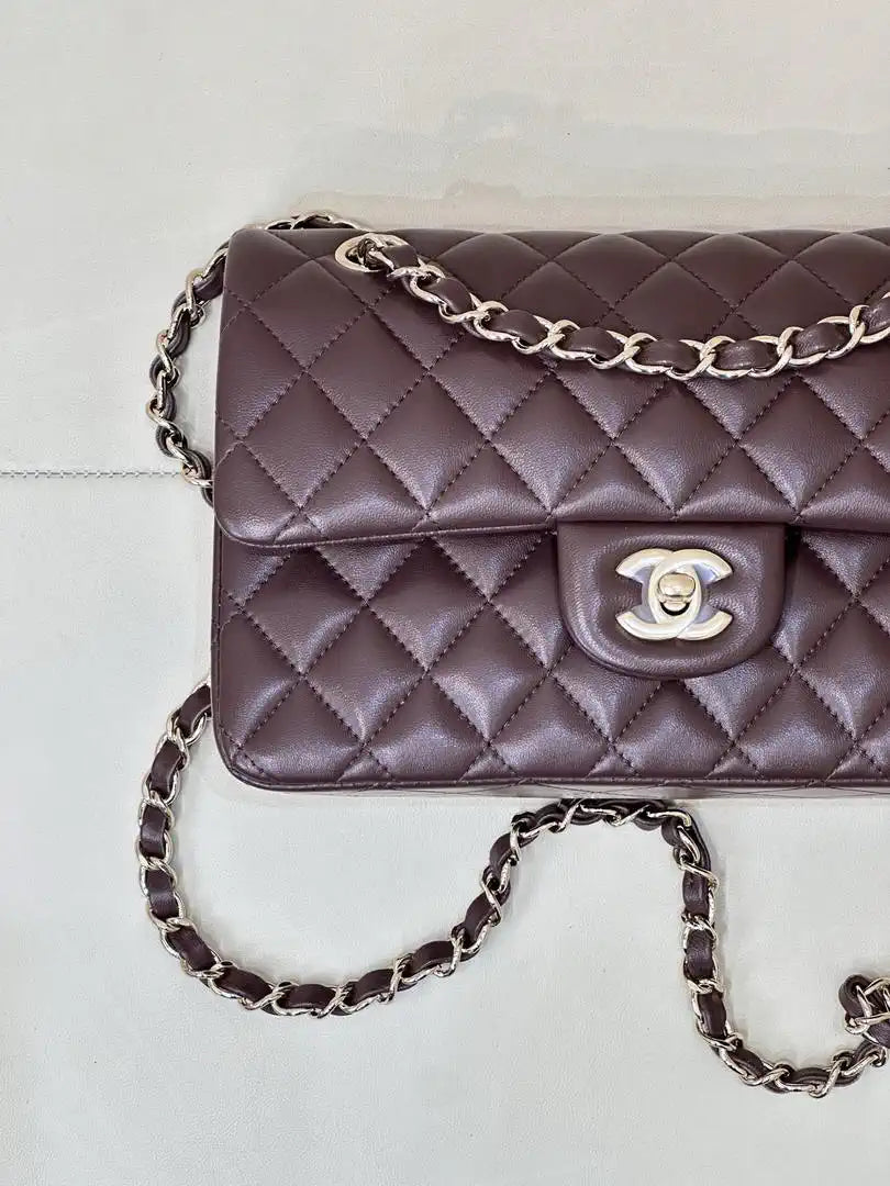 Chanel A01117 Flap Handbag Classic Bag 23cm Dark Red Lambskin