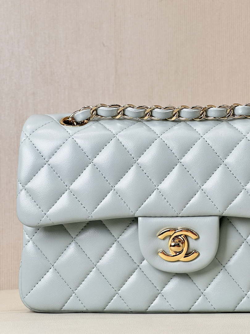 Chanel A01117 Flap Handbag Classic Bag 23cm Light Blue Lambskin