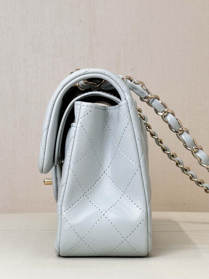 Chanel A01117 Flap Handbag Classic Bag 23cm Light Blue Lambskin
