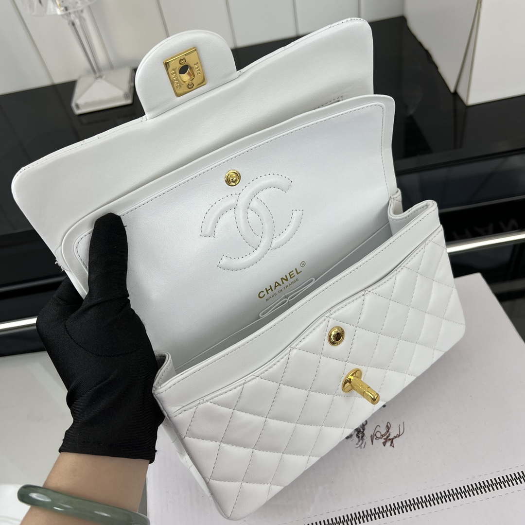 Chanel A01117 Flap Handbag Classic Bag White Lambskin - Gold - View 7