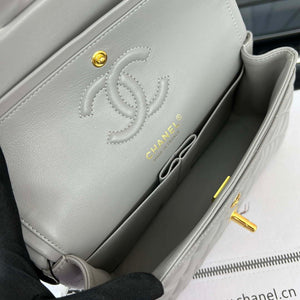 Chanel A01117 Flap Handbag Classic Bag Gray Lambskin - Gold - View 8