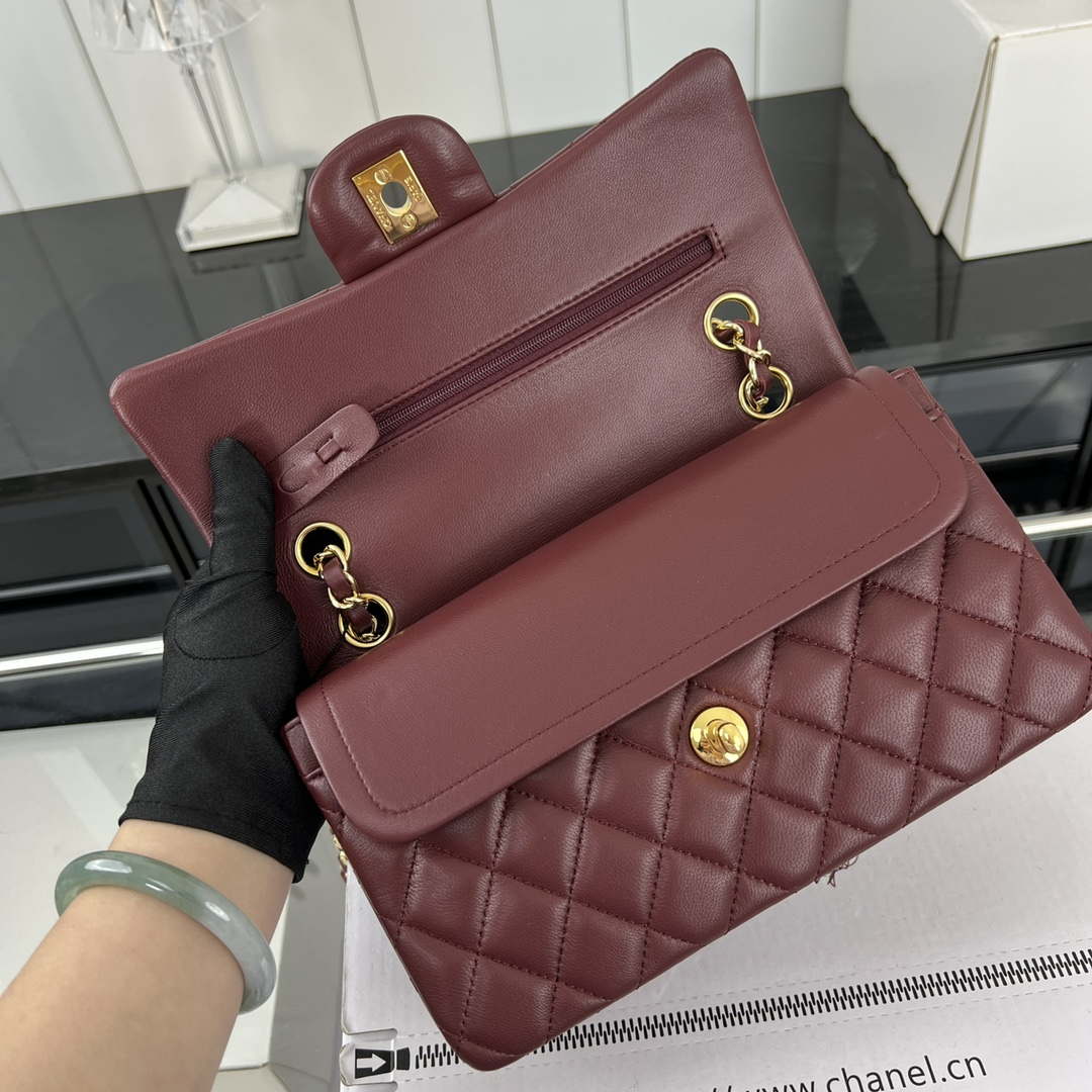 Chanel A01117 Flap Handbag Classic Bag Wine Red Lambskin - Gold - View 15