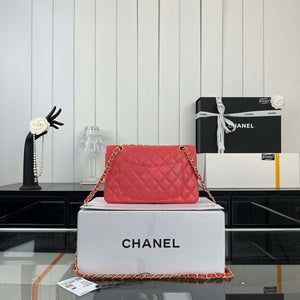 Chanel A01117 Flap Handbag Classic Bag Red Lambskin - Gold - View 2
