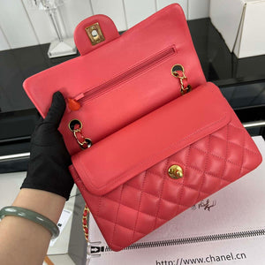 Chanel A01117 Flap Handbag Classic Bag Red Lambskin - Gold - View 6