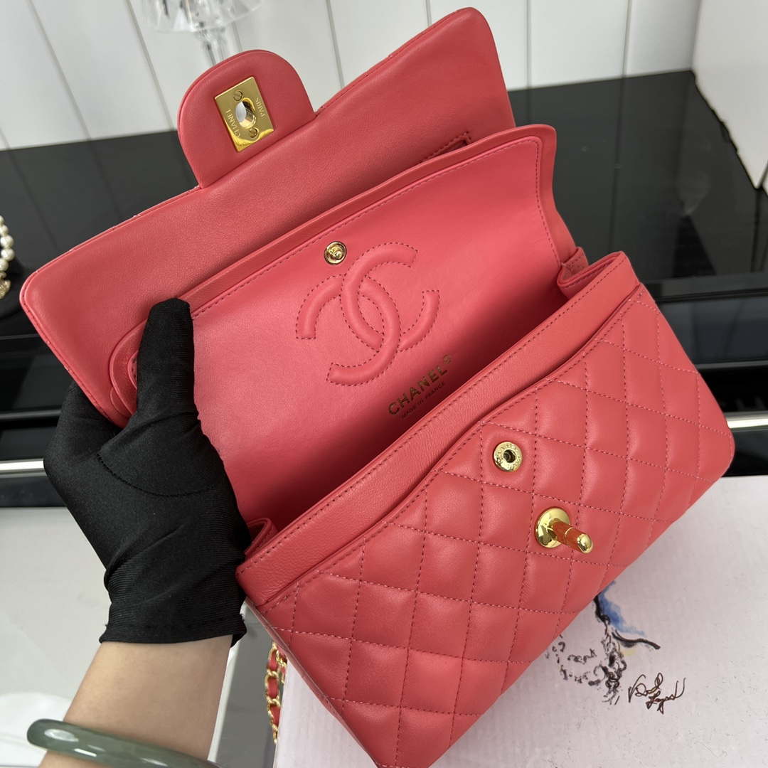 Chanel A01117 Flap Handbag Classic Bag Red Lambskin - Gold - View 7