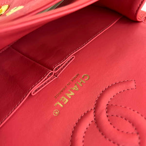 Chanel A01117 Flap Handbag Classic Bag Red Lambskin - Gold - View 9