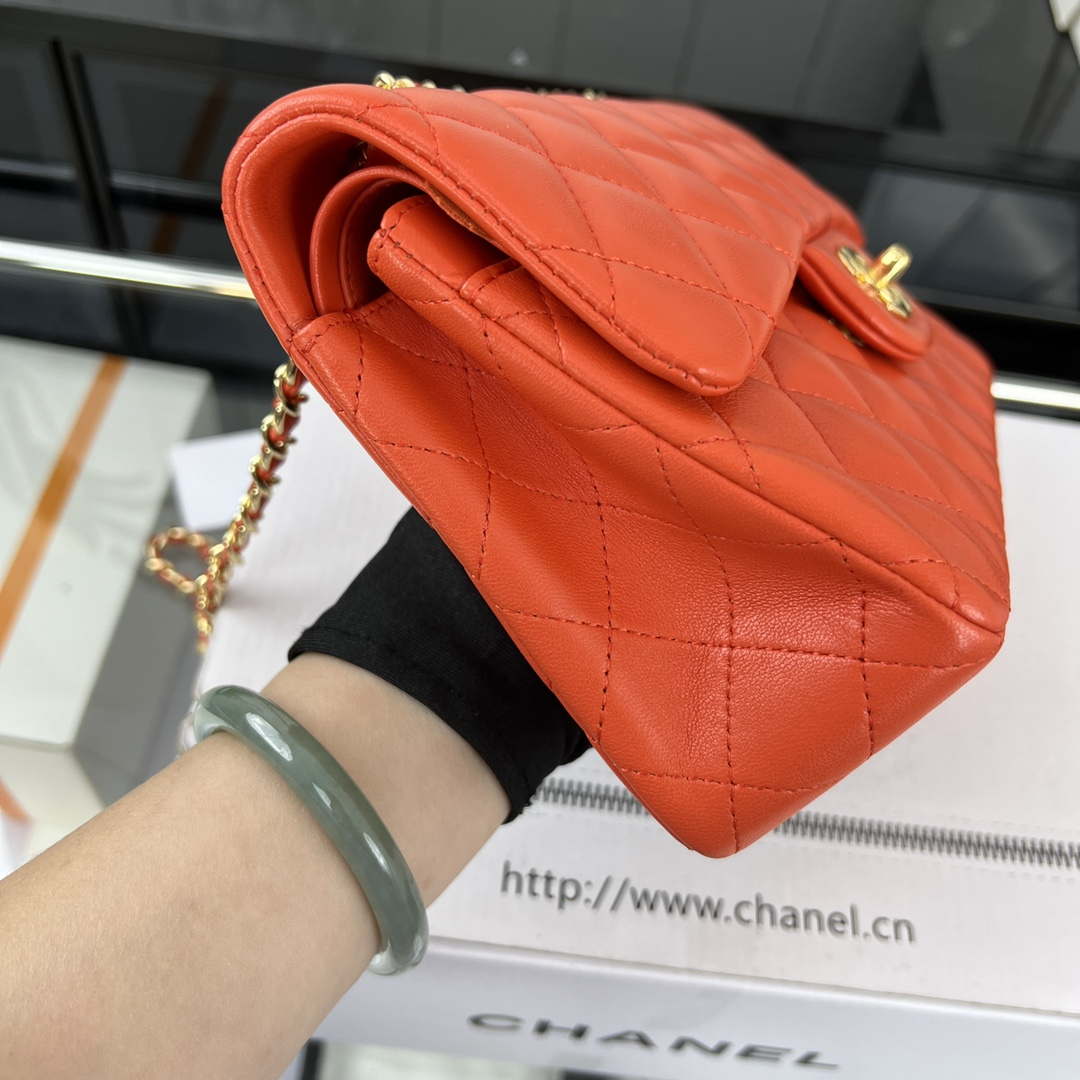 Chanel A01117 Flap Handbag Classic Bag Orange Lambskin - Gold - View 4