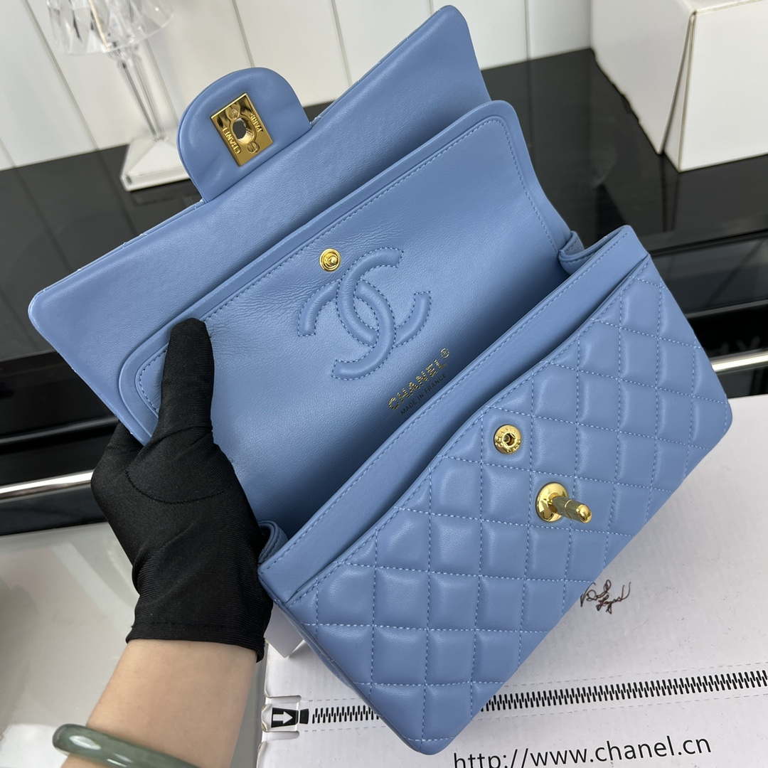 Chanel A01117 Flap Handbag Classic Bag Blue Lambskin - Gold - View 7