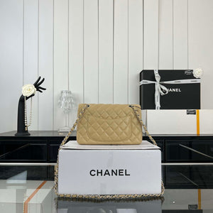 Chanel A01117 Flap Handbag Classic Bag Apricot Lambskin - Gold - View 11