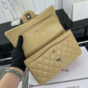 Chanel A01117 Flap Handbag Classic Bag Apricot Lambskin - Gold - View 16