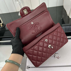 Chanel A01117 Flap Handbag Classic Bag Wine Red Lambskin - Gold - View 7