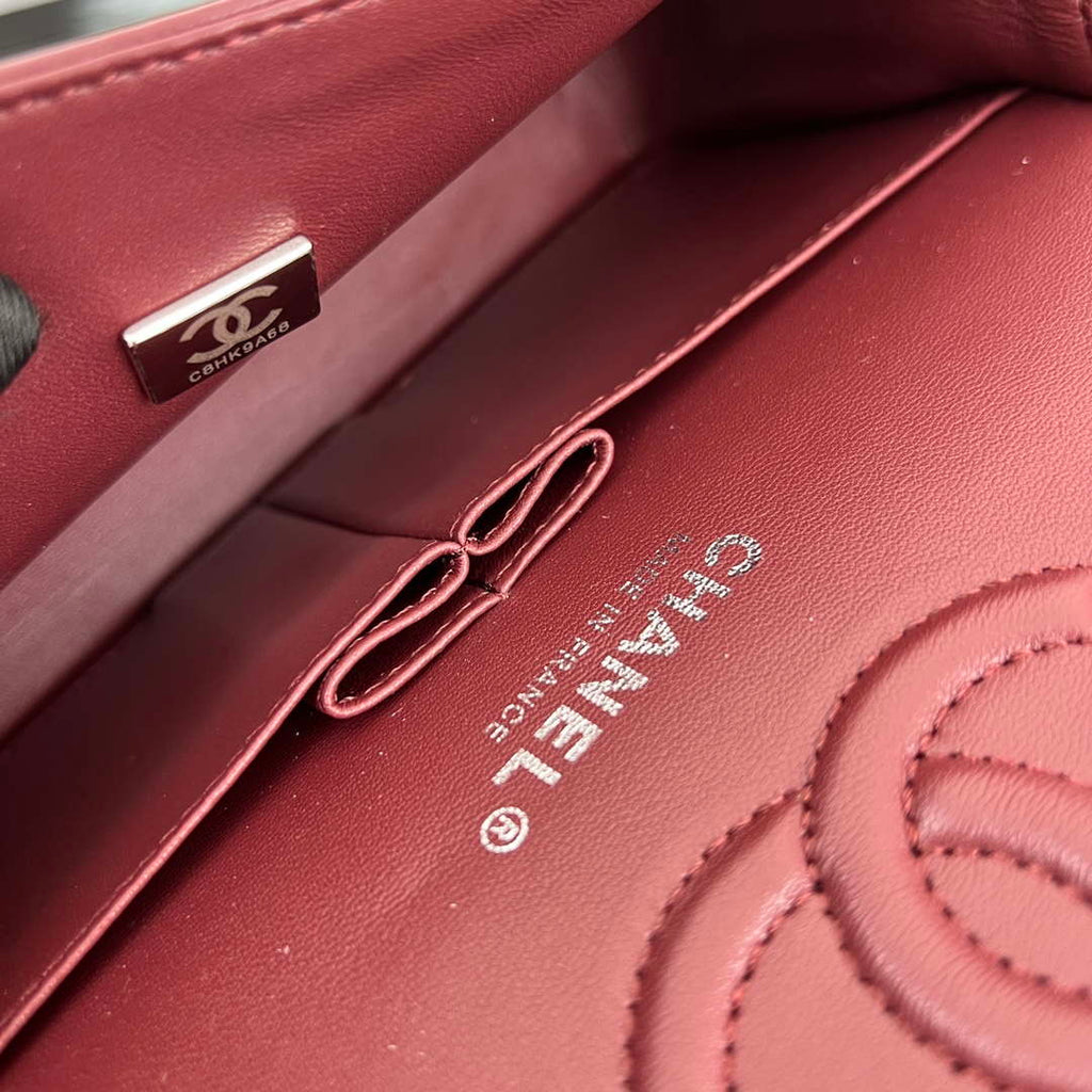Chanel A01117 Flap Handbag Classic Bag Wine Red Lambskin