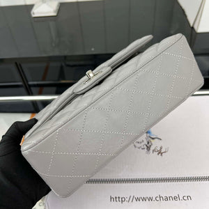 Chanel A01117 Flap Handbag Classic Bag Gray Lambskin - Gold - View 14