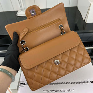 Chanel A01117 Flap Handbag Classic Bag Brown Lambskin - Gold - View 15