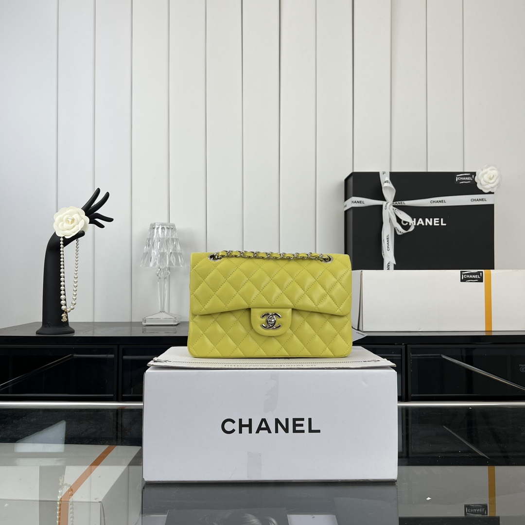 Chanel A01117 Flap Handbag Classic Bag Lemon Yellow Lambskin - Gold - View 10