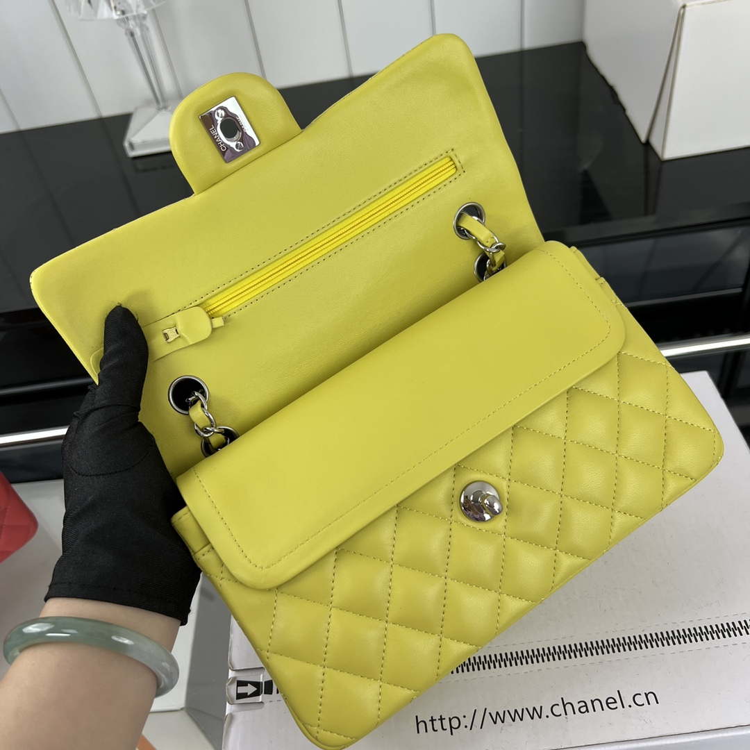 Chanel A01117 Flap Handbag Classic Bag Lemon Yellow Lambskin - Gold - View 15
