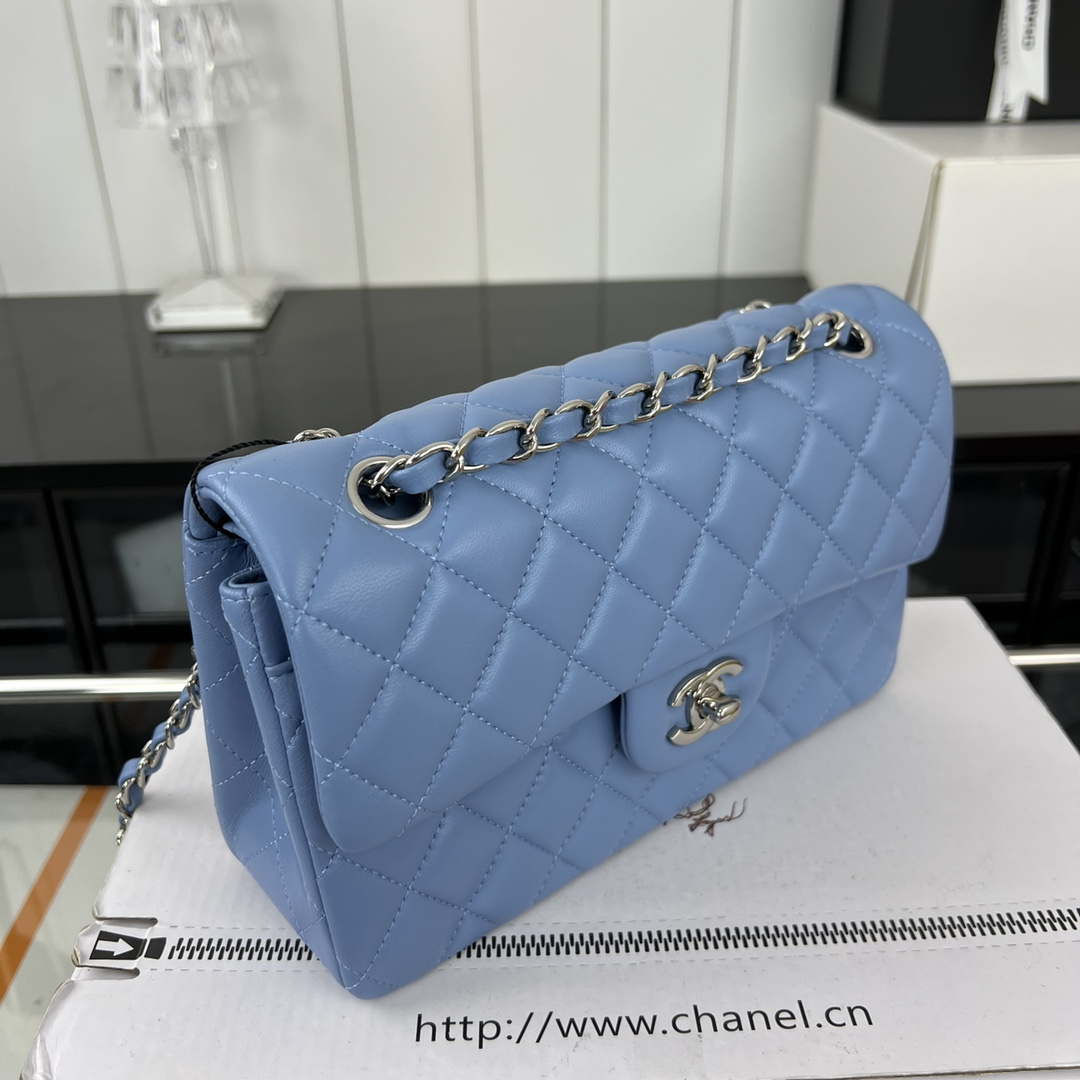 Chanel A01117 Flap Handbag Classic Bag Blue Lambskin - Gold - View 12