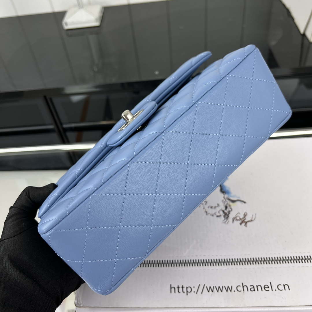 Chanel A01117 Flap Handbag Classic Bag Blue Lambskin - Gold - View 14