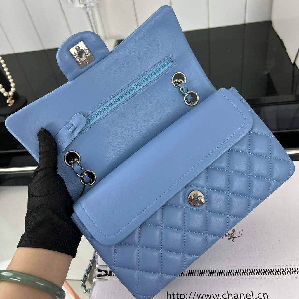 Chanel A01117 Flap Handbag Classic Bag Blue Lambskin