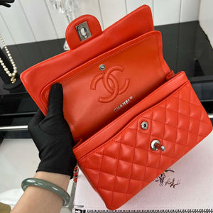 Chanel A01117 Flap Handbag Classic Bag Orange Lambskin - Gold - View 16