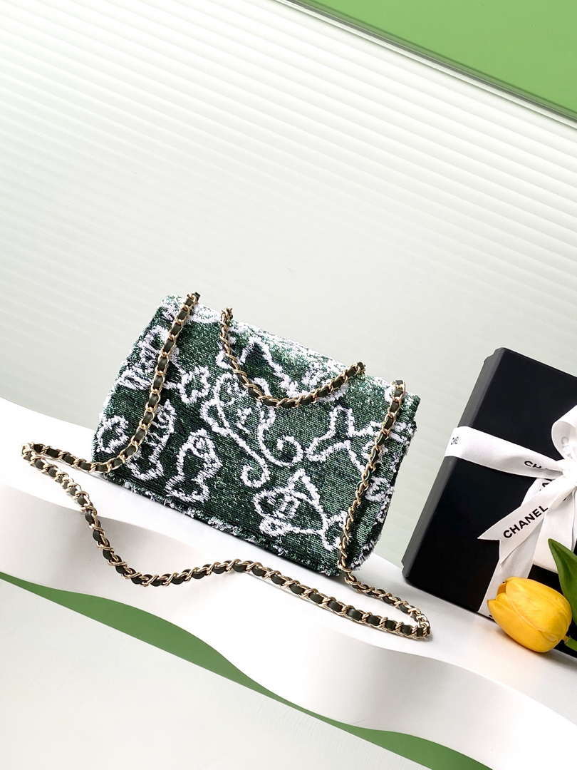 Chanel A09888 25C Evening Green & white sequin mini AS4561  limited edition Lambskin - Default Title - View 3