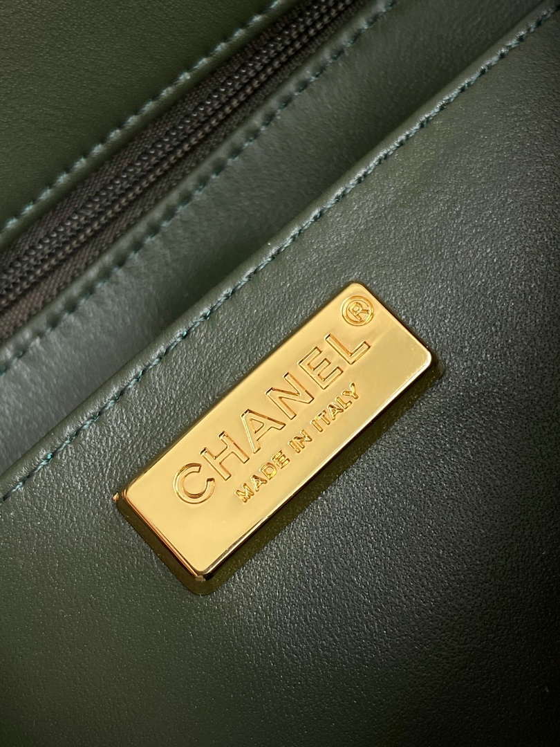 Chanel A09888 25C Evening Green & white sequin mini AS4561  limited edition Lambskin - Default Title - View 9