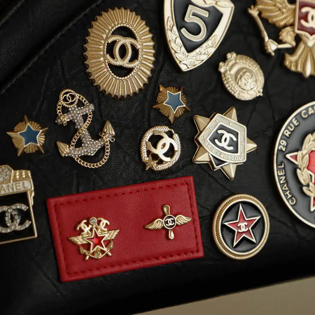 Chanel A1097 Felt hat-shaped badge pearl chain bag Black