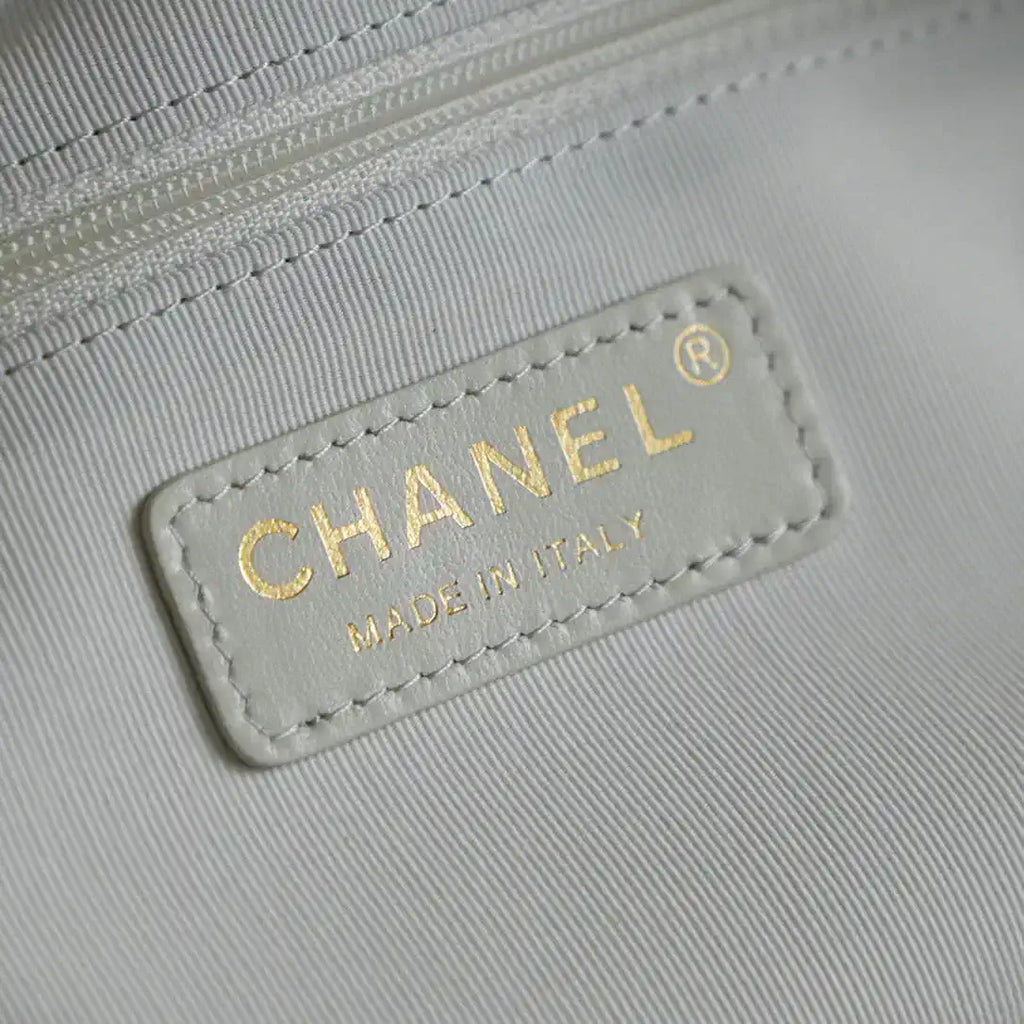 Chanel A1097 Felt hat-shaped badge pearl chain bag White