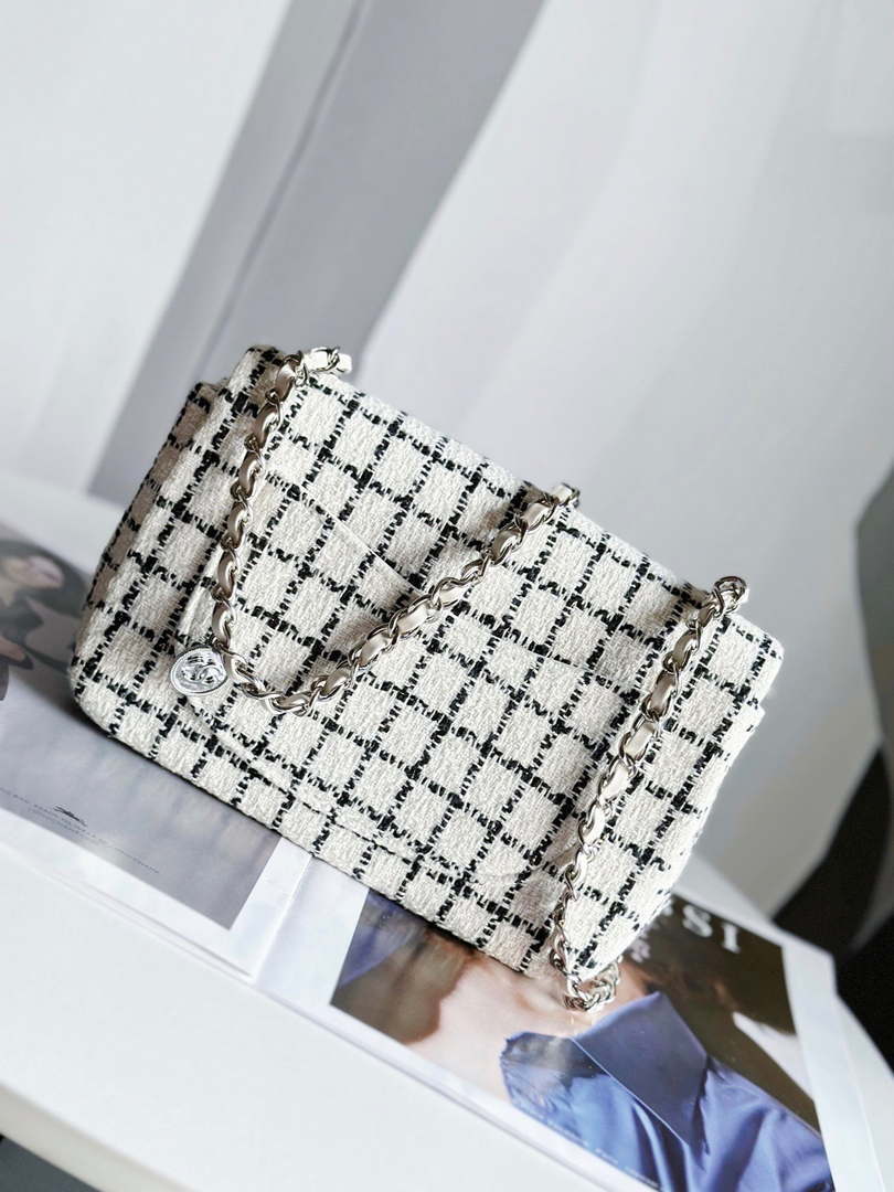 Chanel A1116 Mini Flap Classic Handbag Tweed & Silver-Tone Metal White - Default Title - View 2