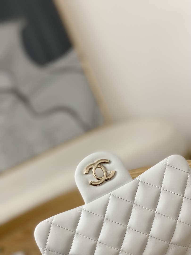 Chanel A35200 Mini Flap Bag 18cm Lambskin White 1115 With Ball
