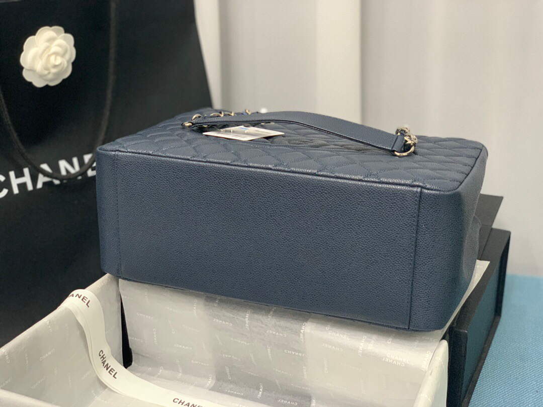 Chanel A50995 Matelasse GST Chain Tote bag caviar Calfskin leather Navy Blue Silver