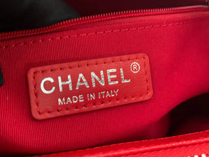 Chanel A50995 Matelasse GST Chain Tote bag caviar Calfskin leather Red Silver - Default Title - View 9