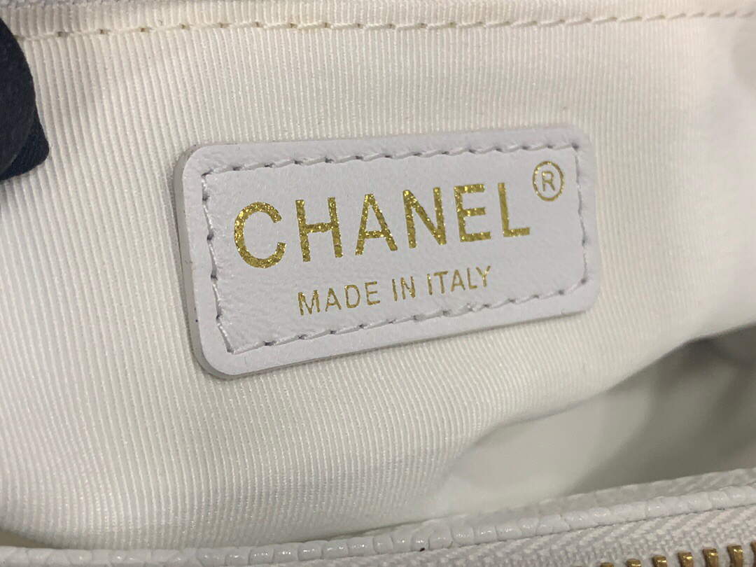 Chanel A50995 Matelasse GST Chain Tote bag caviar Calfskin leather White Gold - Default Title - View 9