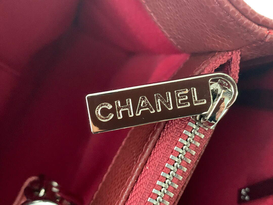 Chanel A50995 Matelasse GST Chain Tote bag caviar Calfskin leather Wine Red Silver