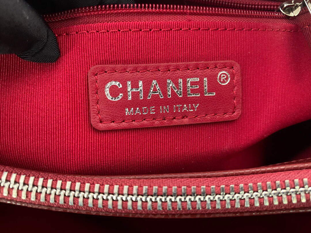 Chanel A50995 Matelasse GST Chain Tote bag caviar Calfskin leather Wine Red Silver