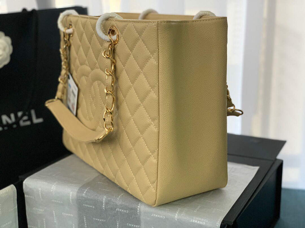 Chanel A50995 Matelasse GST Chain Tote bag caviar Calfskin leather Yellow Gold