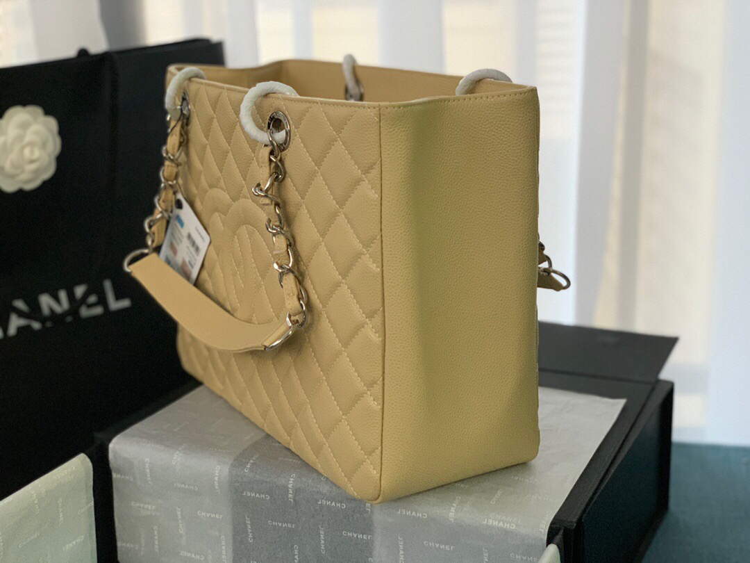Chanel A50995 Matelasse GST Chain Tote bag caviar Calfskin leather Yellow Silver