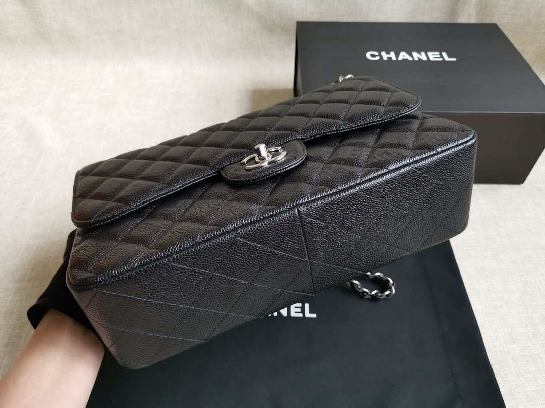 Chanel A58600 Large Classic Handbag Grained shiny Calfskin Black Sliver - Default Title - View 5