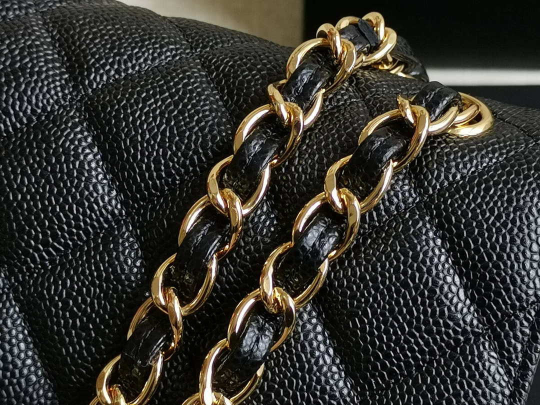 Chanel A58600 Large Flap Handbag Classic bag Grained shiny Calfskin gold Black - Default Title - View 4