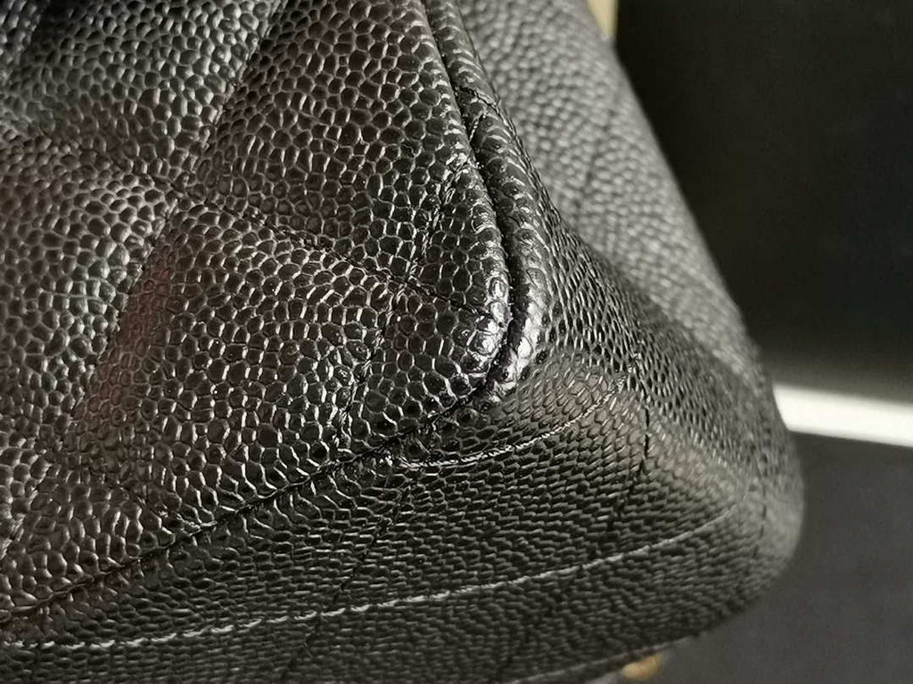 Chanel A58600 Large Flap Handbag Classic bag Grained shiny Calfskin gold Black