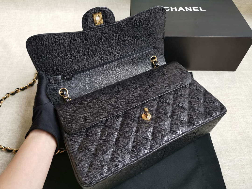 Chanel A58600 Large Flap Handbag Classic bag Grained shiny Calfskin gold Black