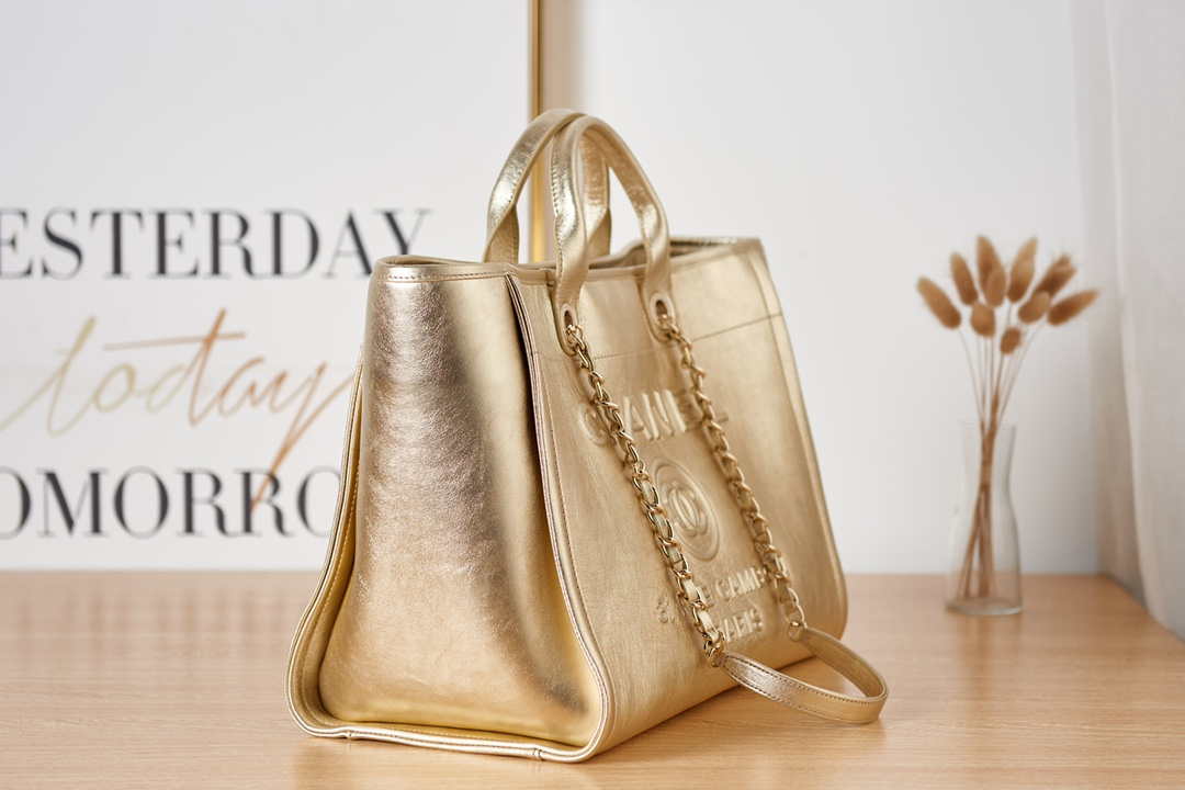 Chanel A66941 Large Shopping Bag Calfskin Gold