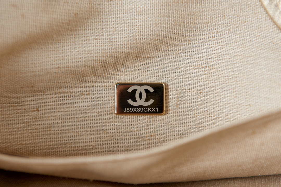 Chanel A66941 Large Shopping Bag Calfskin Gold
