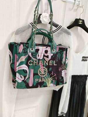 Chanel A66941 Large Tote Printed Velvet Wooden Pearls & Gold-Tone Metal Green & Multicolour - Default Title - View 5
