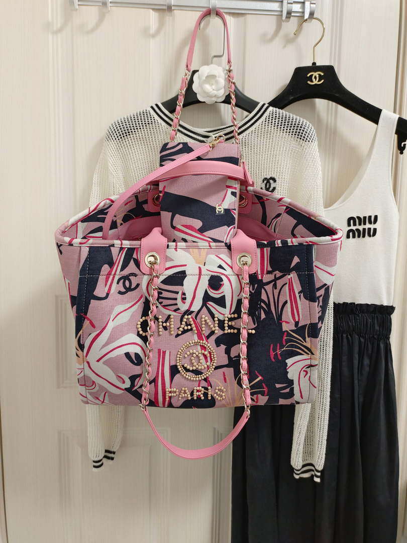 Chanel A66941 Large Tote Printed Velvet Wooden Pearls & Gold-Tone Metal Pink & Multicolour - Default Title - View 8