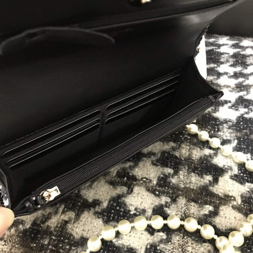 Chanel A68052 Wallet on Chain bag lambskin Imitation Pearls gold Black - Default Title - View 7